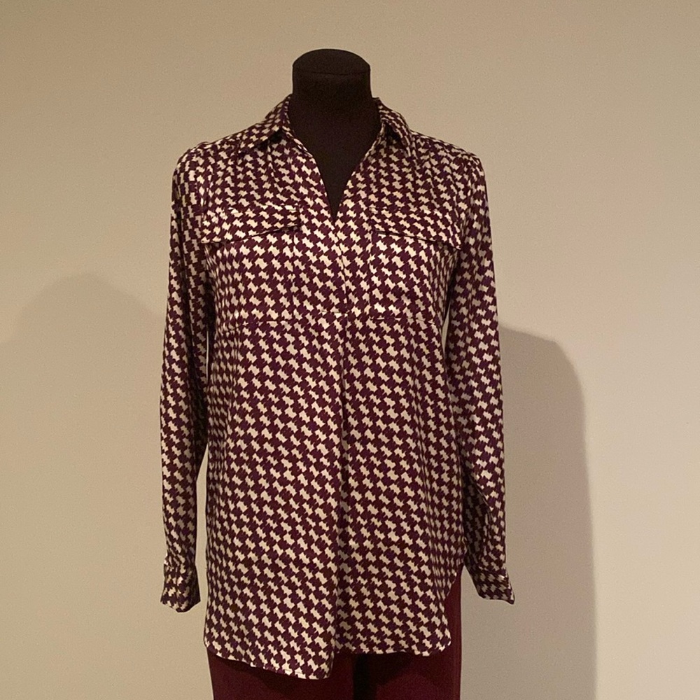 Ann Taylor Camp Houndstooth Merlot and Cream shirt SP